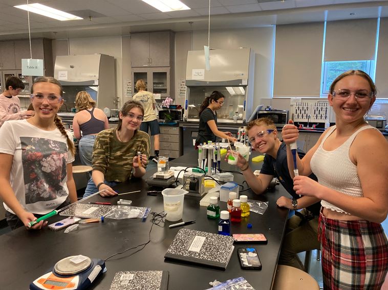 Students in the lab